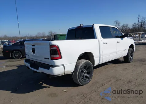2021 Ram 1500 Big Horn 4X4 5'7 Box z USA, uszkodzony, nr VIN 1C6SRFFT7MN620864